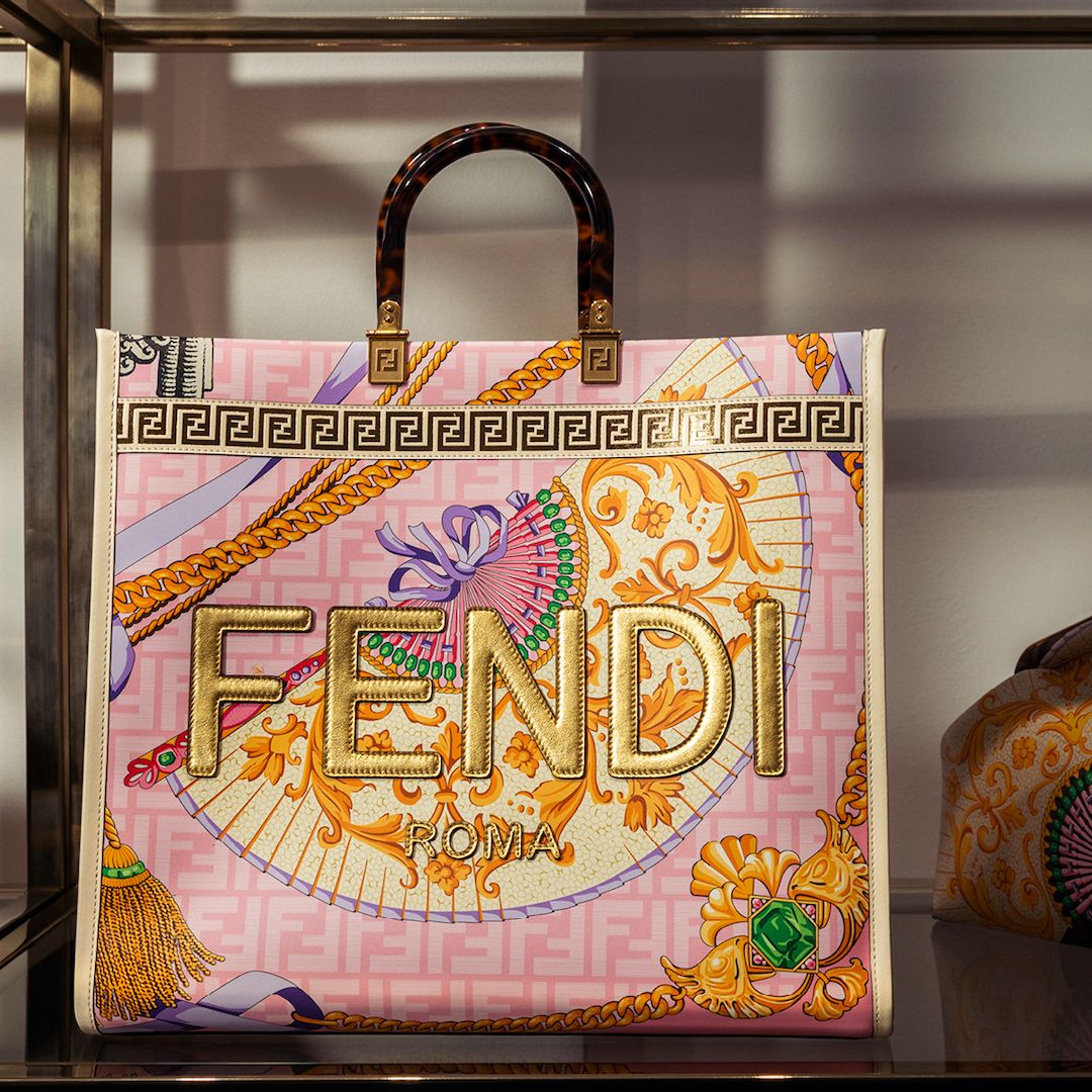 Versace与FENDI互换系列FENDI芬迪官网