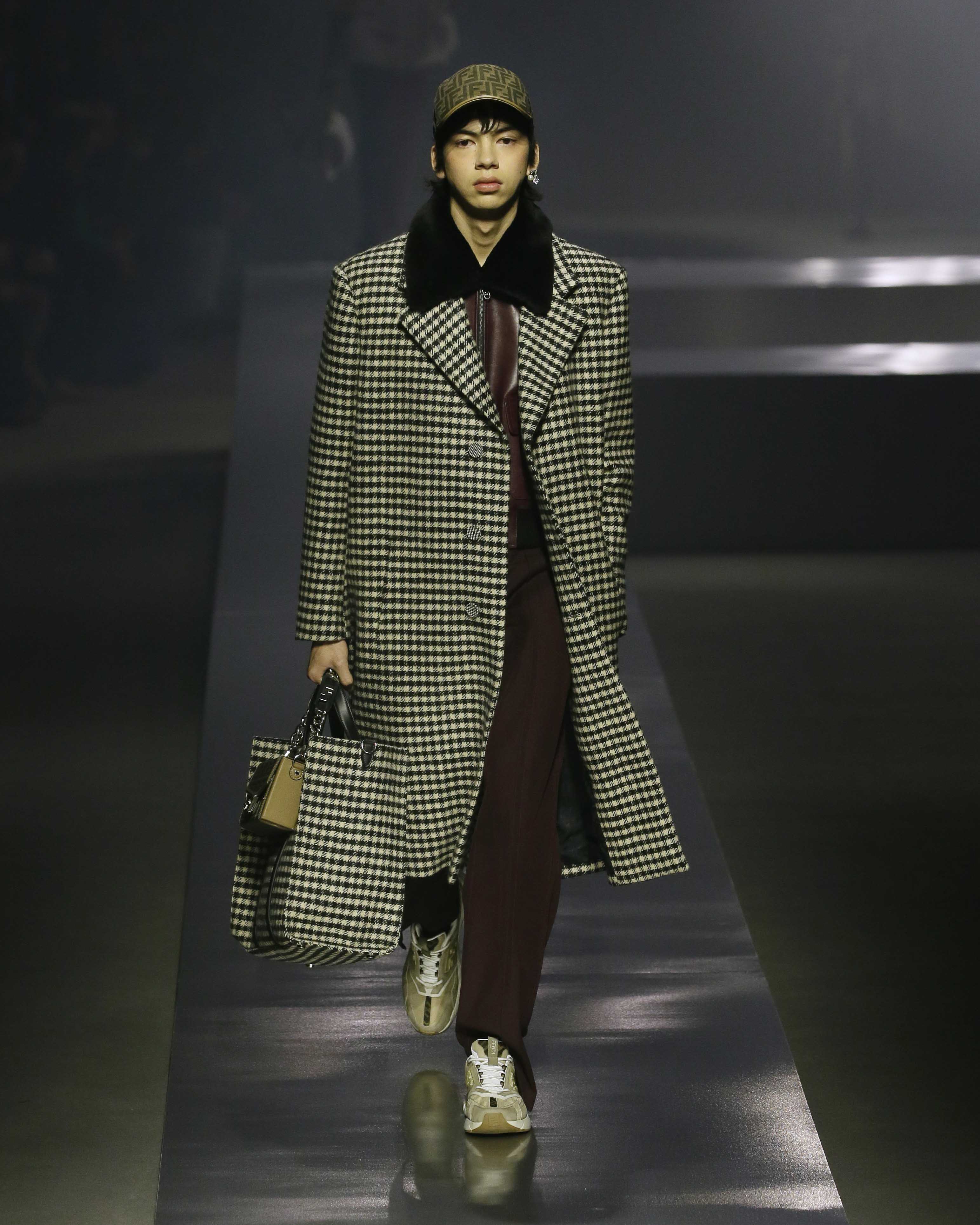 FENDI 2022秋冬男装秀造型FENDI芬迪官网