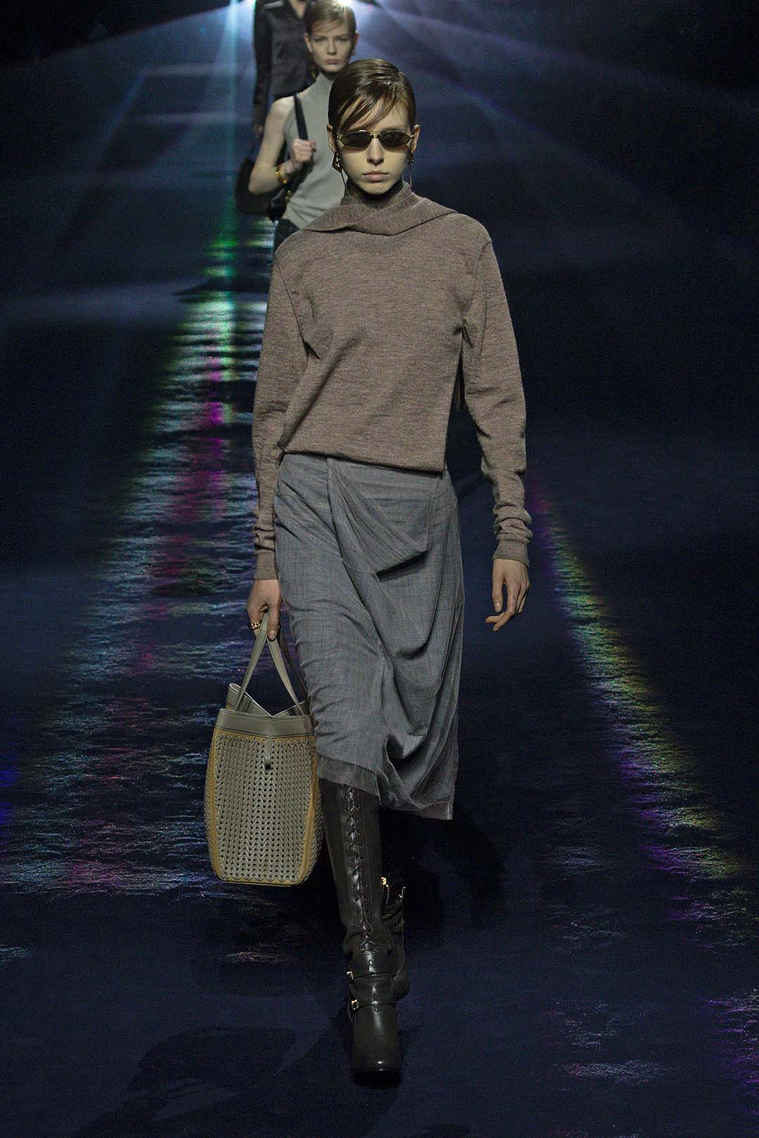 FENDI 2023秋冬女装秀 秀场造型-FENDI芬迪官网